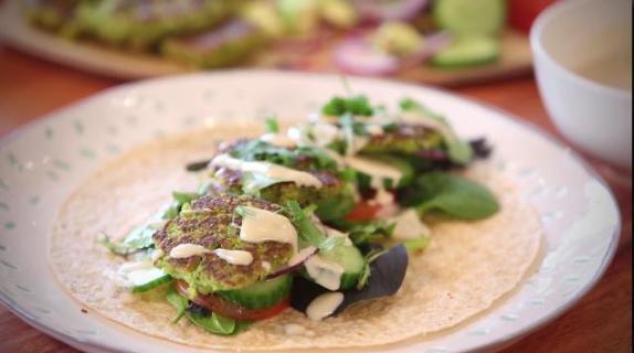 Falafel Pita Wraps